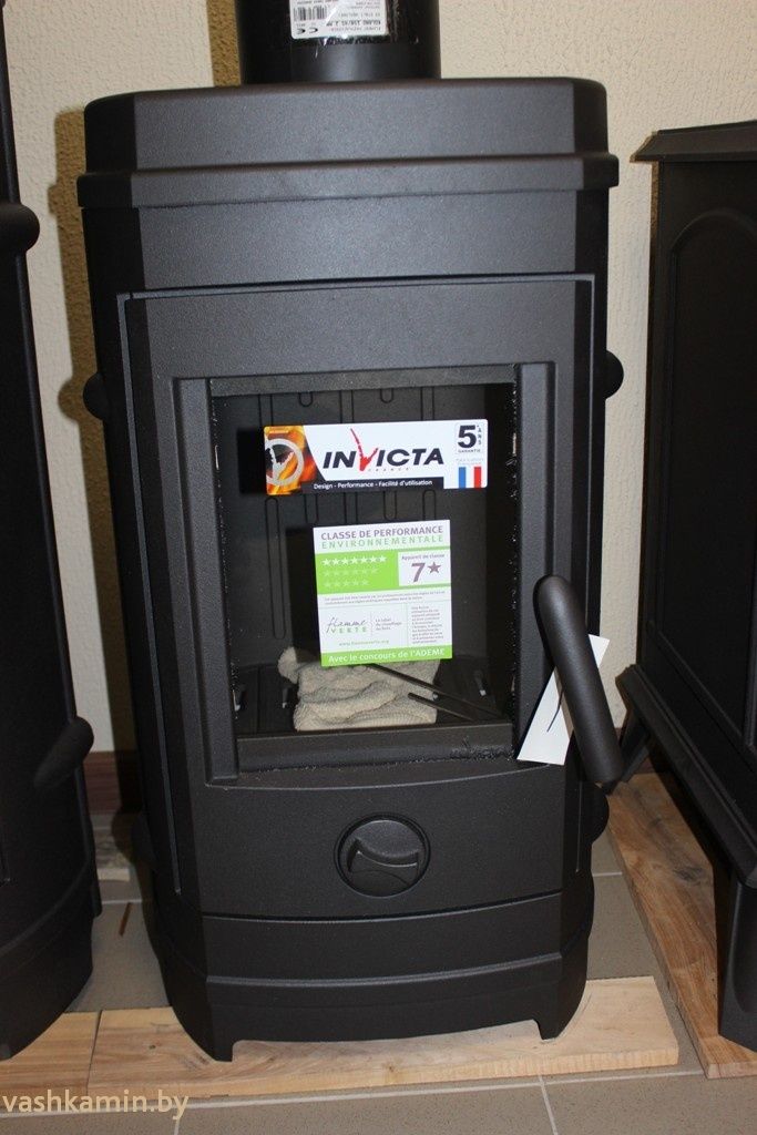 Печь камин Remilly Invicta