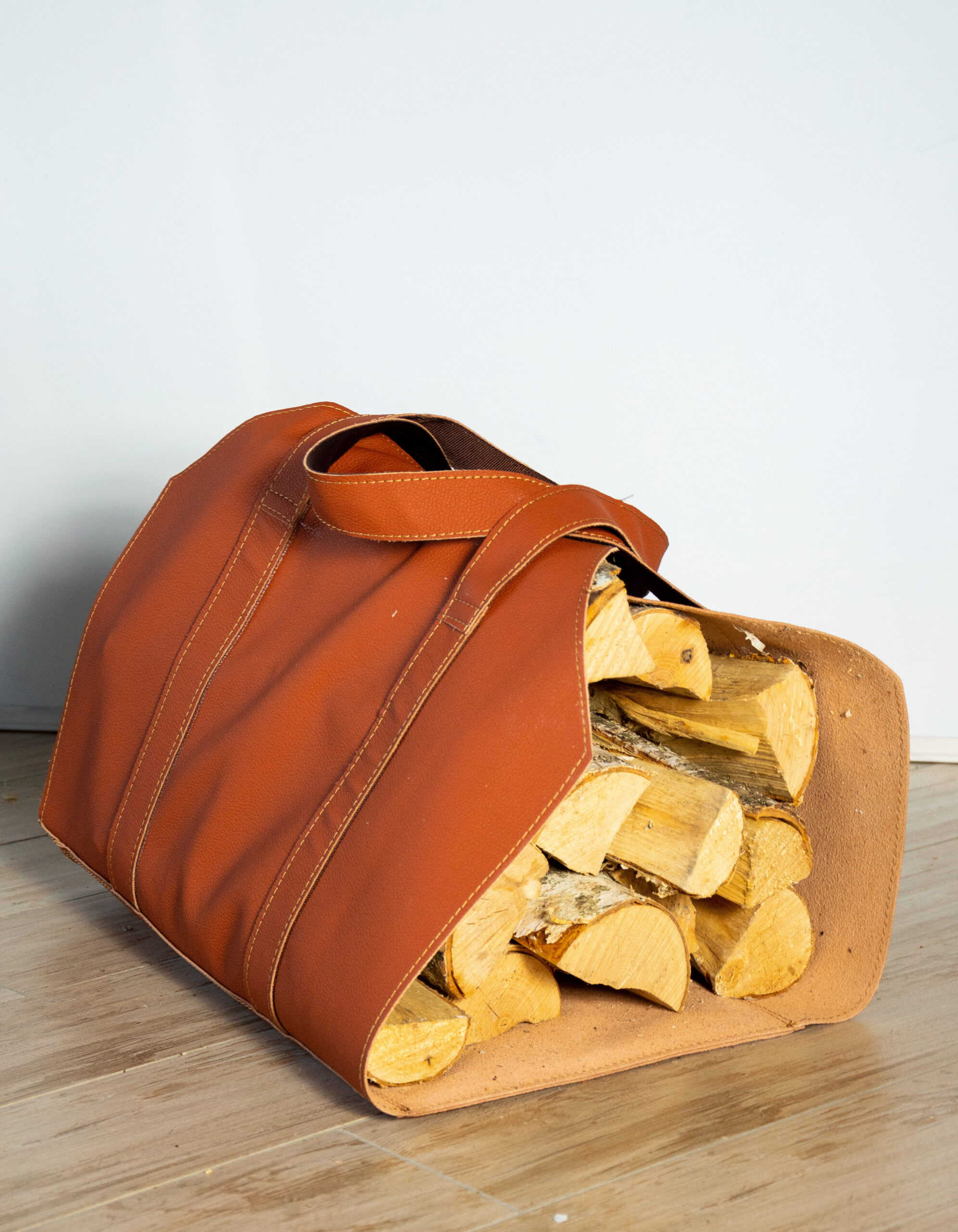 Сумка-переноска для дров из экокожи ‘Vienna’, медно-рыжий