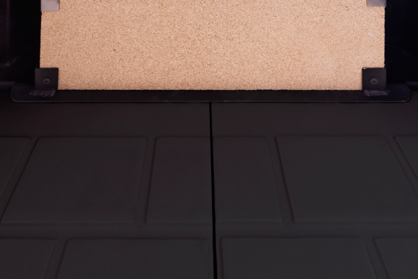 Каминная топка Экокамин ДЕЛЬТА 800 RPB два стекла правая/левая принтинг подовое горение черный/белый шамот