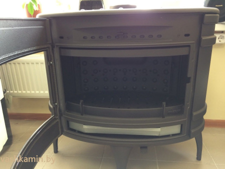 Печь камин Mandor  Invicta