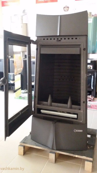 Печь-камин Chamane Invicta