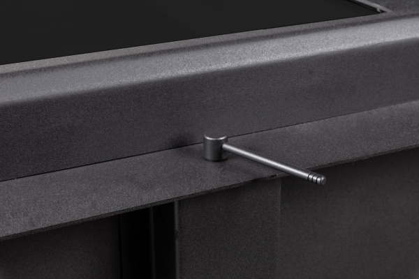 Топка ДЕЛЬТА 800B три стекла принтинг подовое горение черный шамот