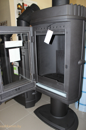 Печь камин Mairy Invicta