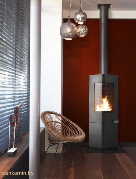 Печь камин MOAI Invicta