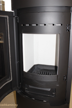 Печь камин  Skara Invicta
